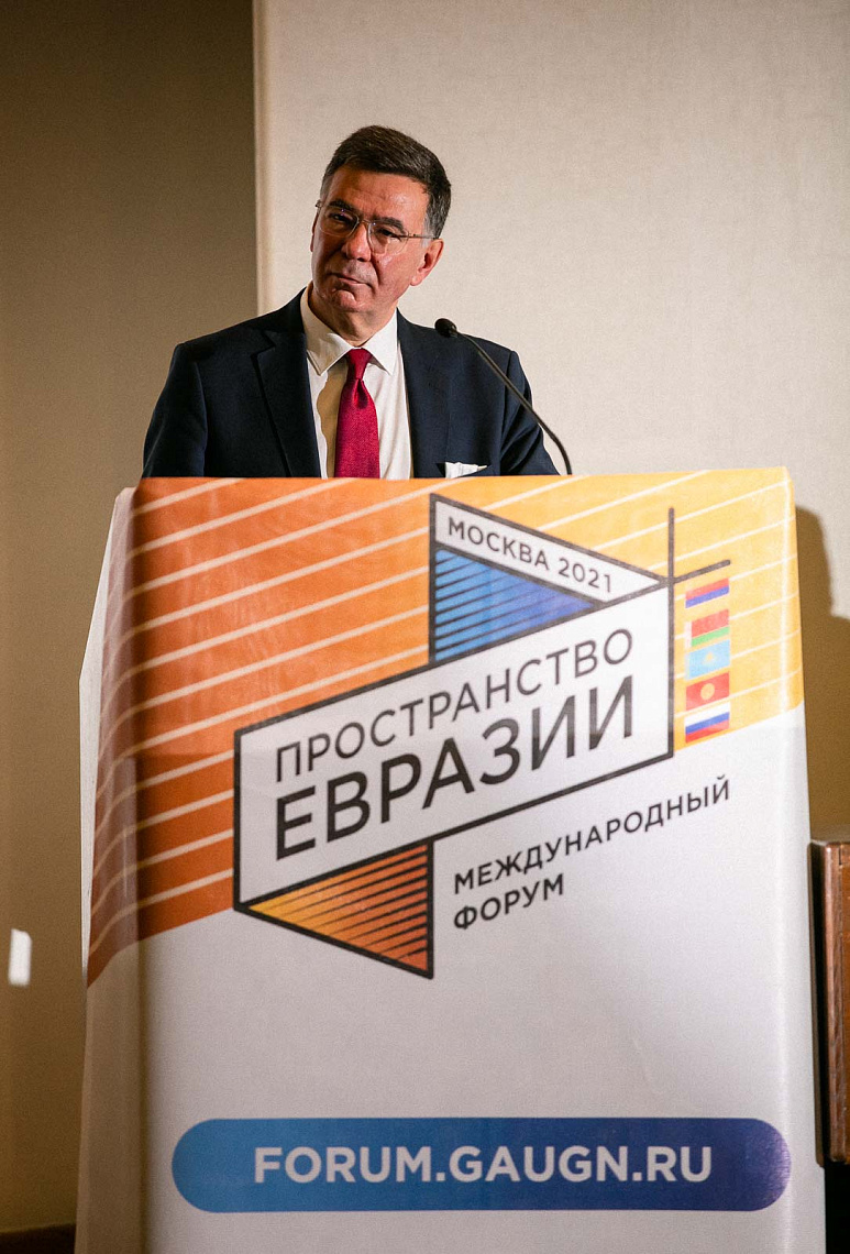 Заместитель министра иностранных дел РФ Александр Панкин: «Мы не подталкиваем никого к членству в ЕАЭС»