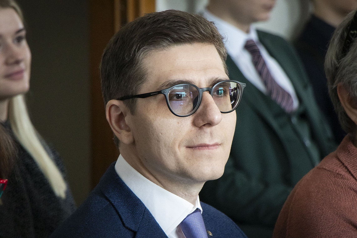 Денис Летняков удостоен звания «Почётный работник сферы образования» 