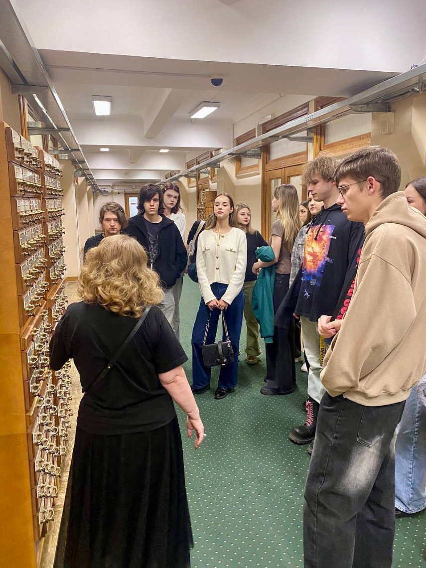 Студенты Экономического факультета на экскурсии в РГБ