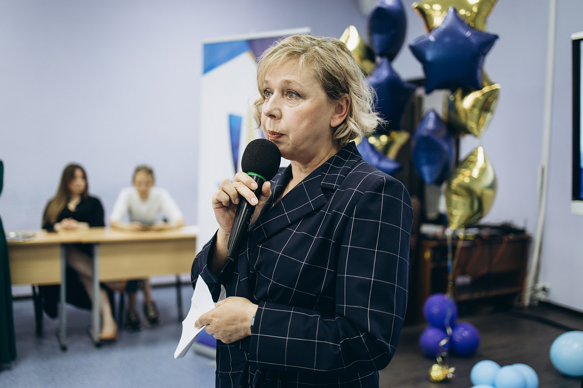 Поздравляем с юбилеем Людмилу Борисовну Абанину!