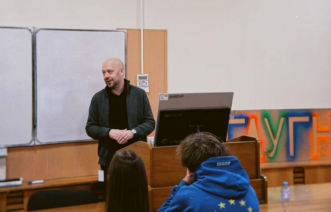 Лекция по основам научной работы на Экономическом факультете